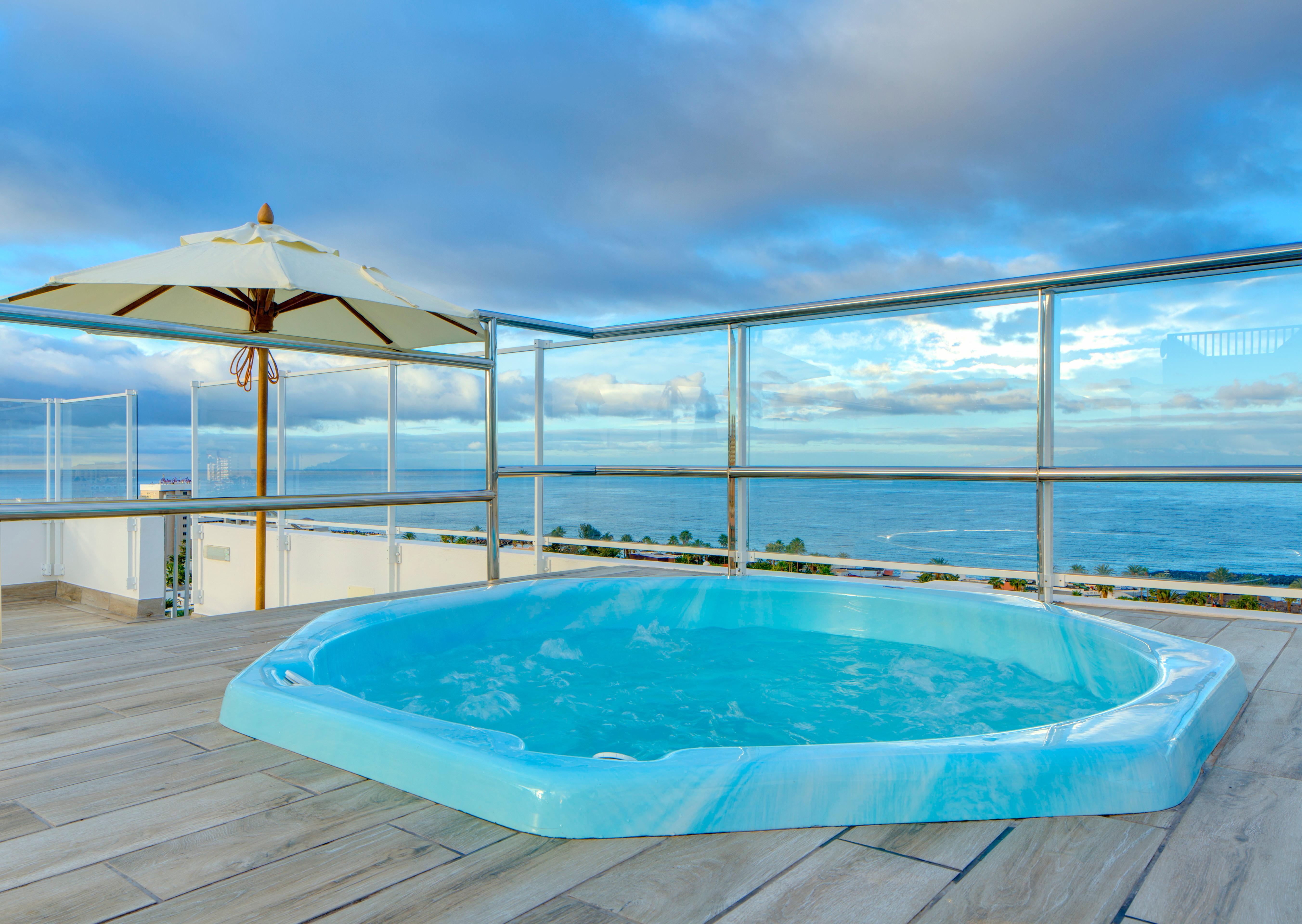 فندق Coral Ocean View - Adults Only بلايا ذي لاس أميريكاس المظهر الخارجي الصورة