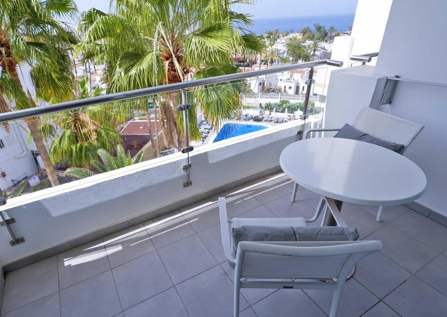 فندق Coral Ocean View - Adults Only بلايا ذي لاس أميريكاس المظهر الخارجي الصورة
